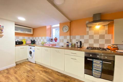 2 bedroom house for sale, Albion Street, Elland