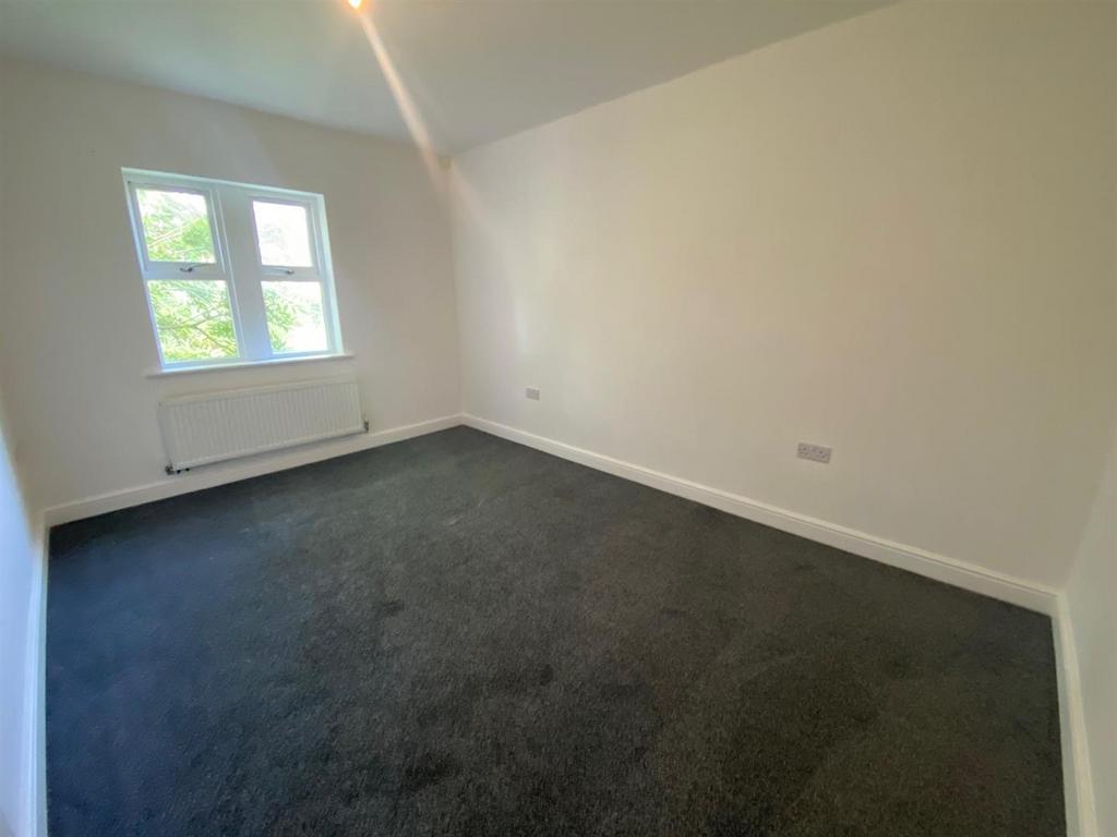 BEDROOM ONE.jpg