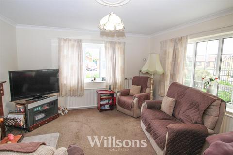 2 bedroom detached bungalow for sale, Hillside Avenue, Sutton-On-Sea, Mablethorpe