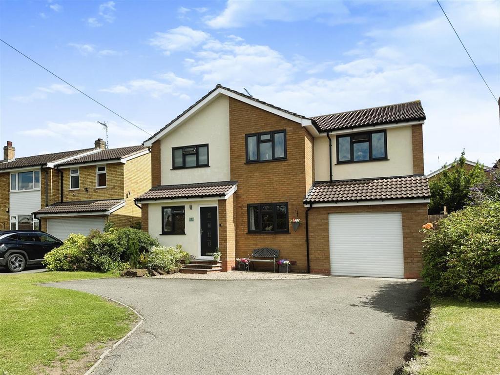 Offchurch Lane, Radford Semele, Leamington Spa 4 bed detached house for