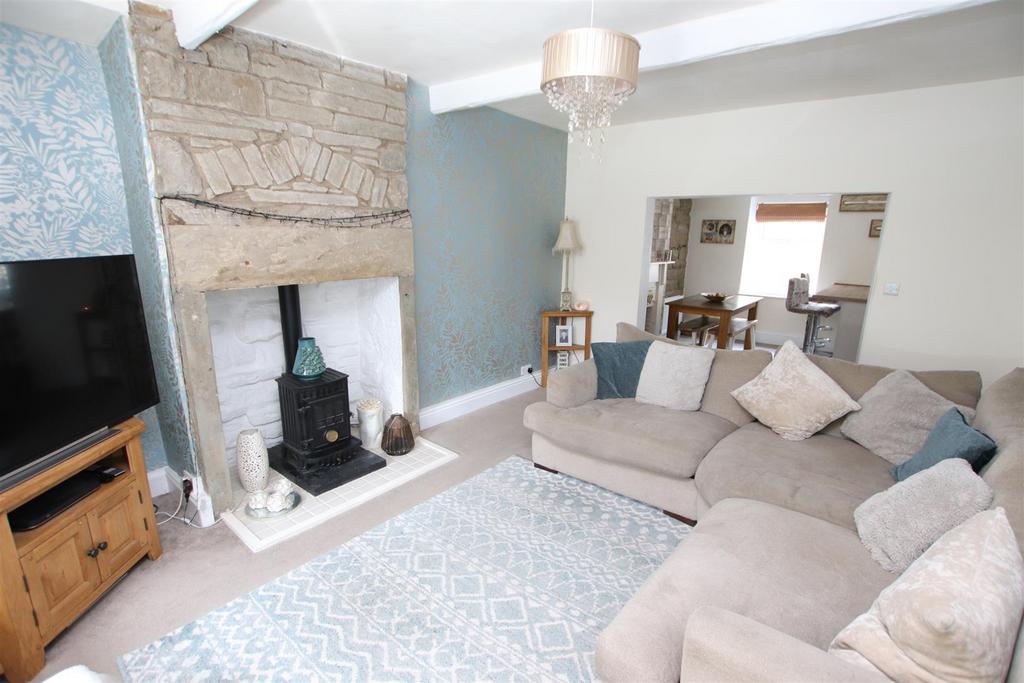 Carr Road, Calverley, Pudsey 4 bed terraced house for sale £335,000