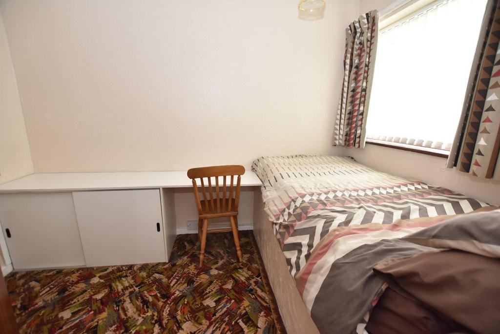 BED 3.jpg