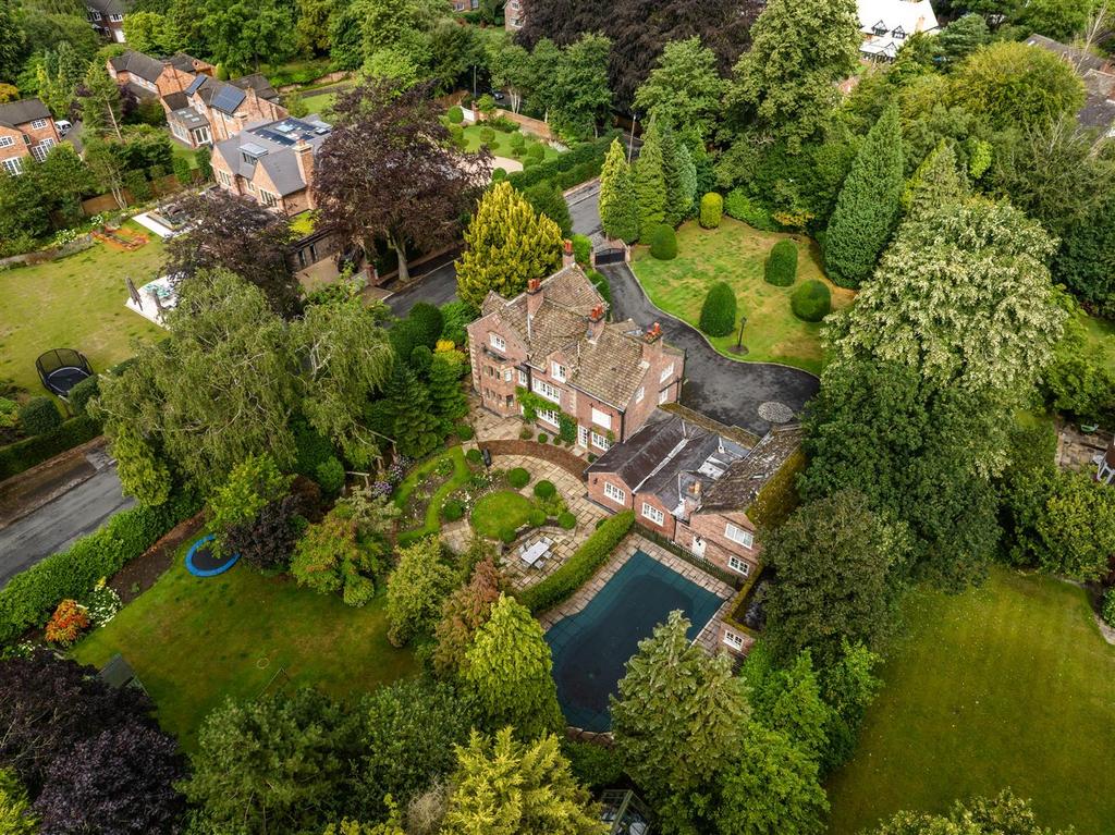 Hilltop Drive, Hale 6 bed house for sale £3,750,000