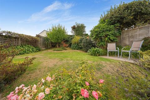 25 Coombe Meadows, Chillington, Kingsbridge, TQ7 2JL