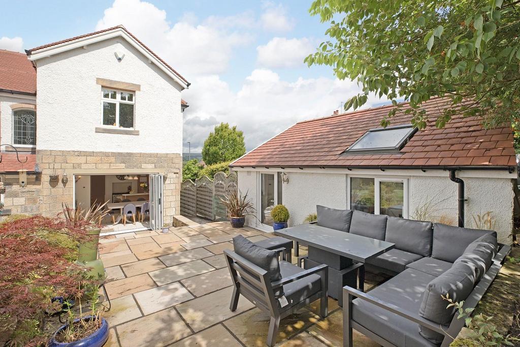 Bolling Road, Ilkley LS29 5 bed detached house for sale £1,075,000