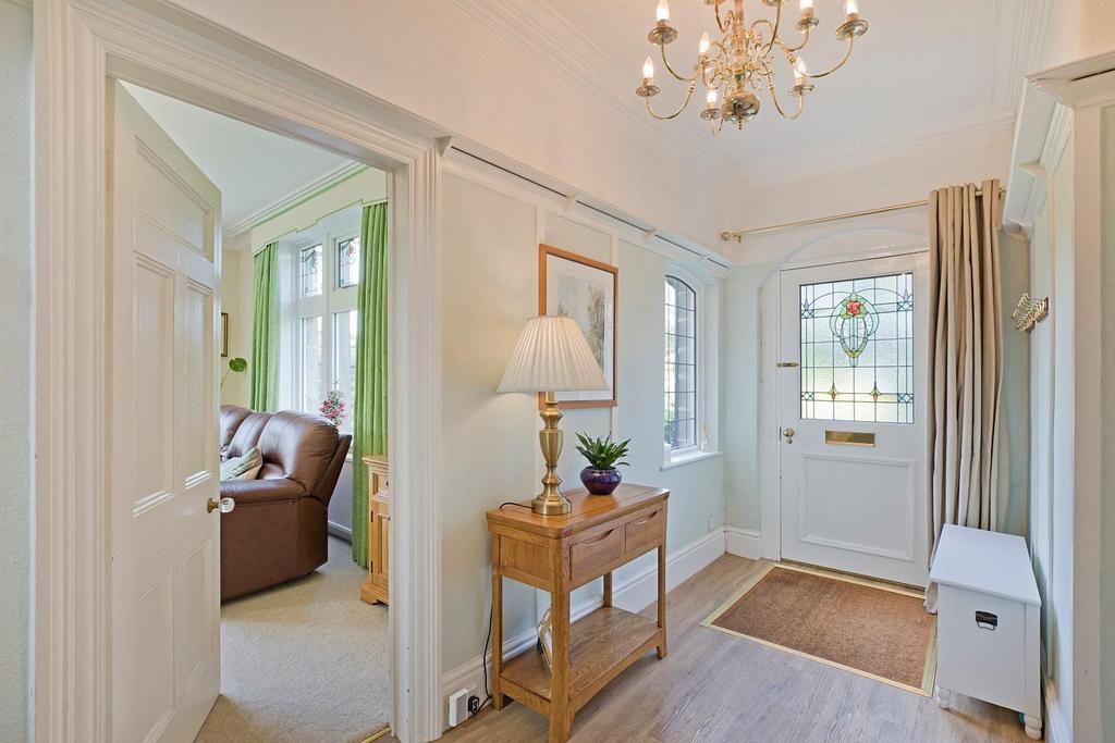 Bolling Road, Ilkley LS29 5 bed detached house for sale £1,075,000