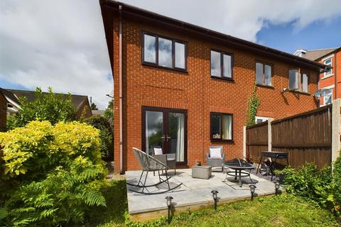 3 bedroom semi-detached house for sale - Daisy Road, Brynteg, Wrexham