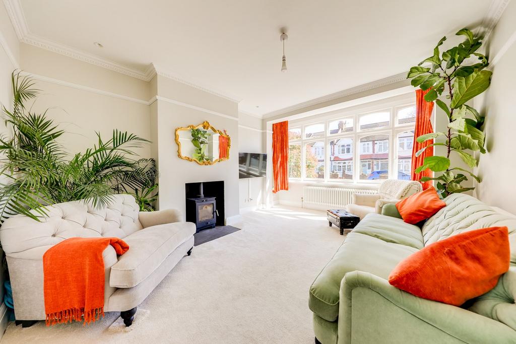 Colfe Road, Forest Hill, London, SE23 3 bed end of terrace house for
