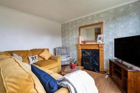 10 Berwood Grove, Solihull, B92 8SA