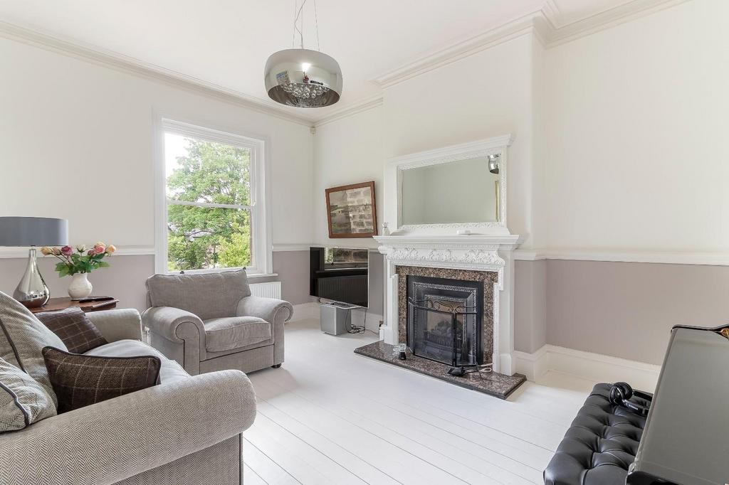 Sitting Room.jpg