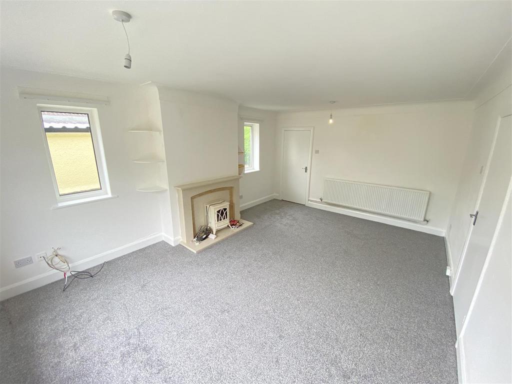Low Wood Grove, Barnston, Wirral 2 bed semidetached bungalow for sale