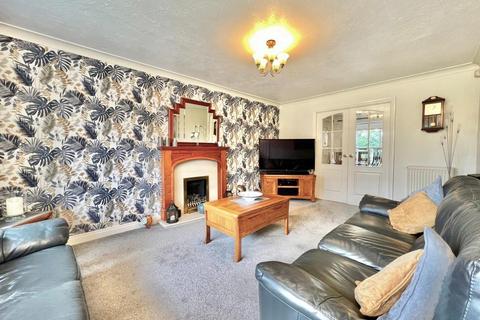 4 bedroom detached house for sale, Ruscombe Place, Carlton, Barnsley