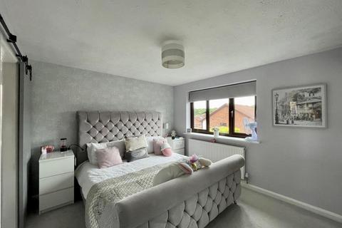 7 Ambleside Drive, Brierley Hill, DY5 3XL