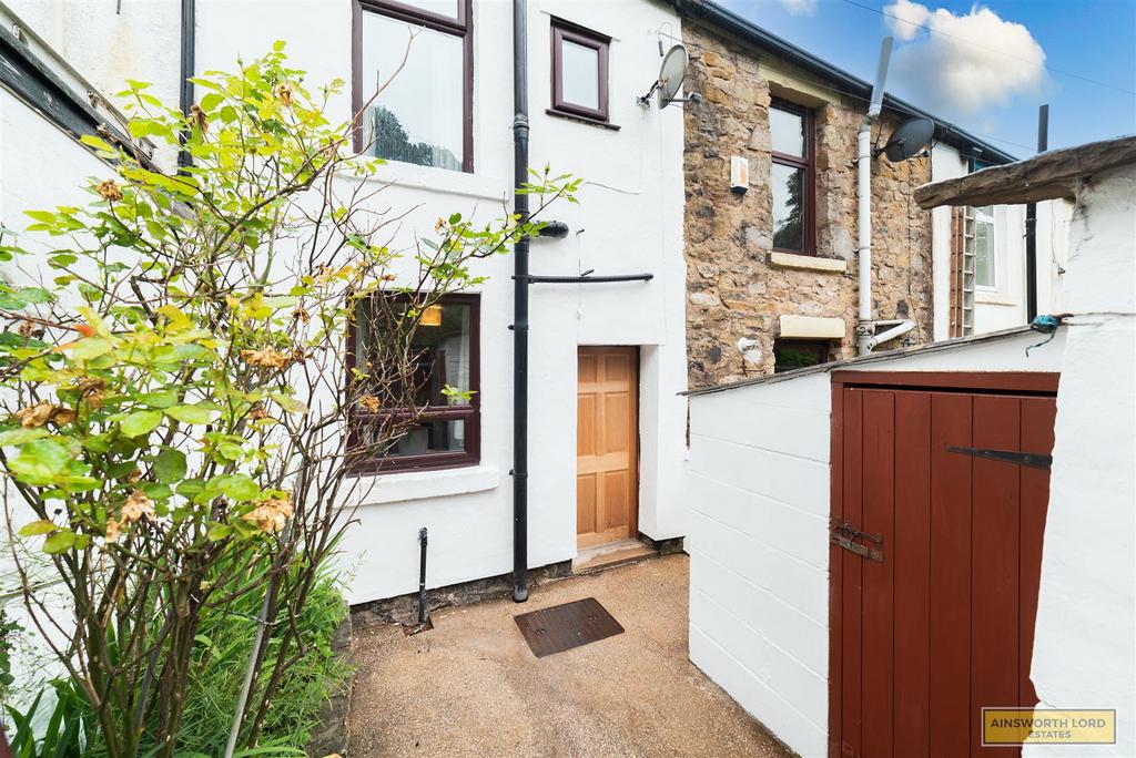 Ellen Street. Bury Fold Lane, Darwen 2 bed terraced house for sale £