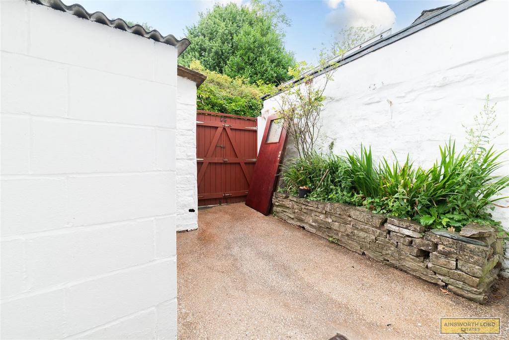 Ellen Street. Bury Fold Lane, Darwen 2 bed terraced house for sale £