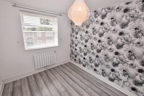 6 Bankside Close, Coventry, CV3 4GD