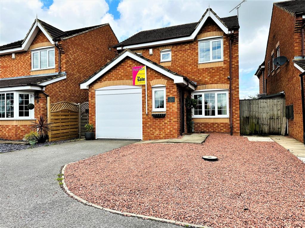 Aspen Grove, Eggborough, Goole 3 bed detached house for sale £230,000