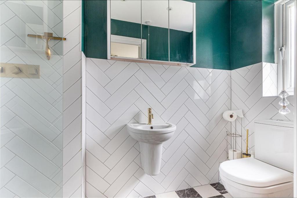 Ensuite.jpg