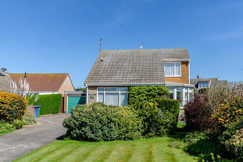 3 bedroom detached bungalow for sale, Holmpton Road, Withernsea