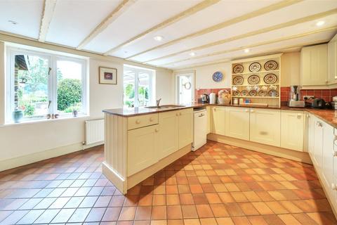 6 bedroom detached house for sale - Par