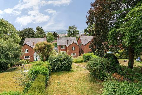 74 Sylvan Road, Exeter, EX4 6HA