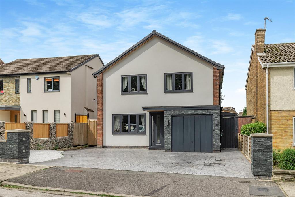 Oak Tree Lane, Mansfield 4 bed detached house £379,995