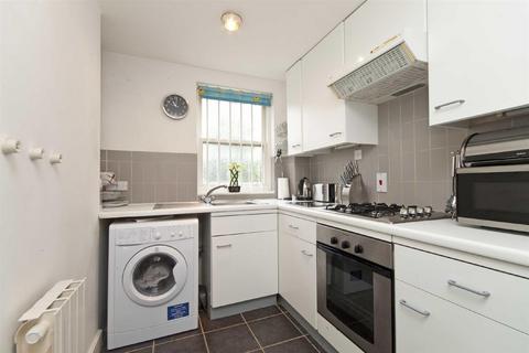 1 bedroom flat for sale, Eagle House, Blythe Road, London, W14