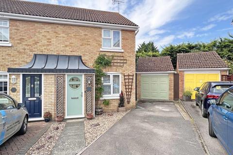 71 Ellen Way, Great Notley, Braintree, CM77 7XG