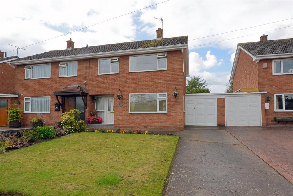 Mount Pleasant Road, Heath Farm, Shrewsbury 3 bed semidetached house