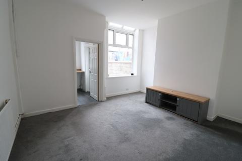 2 bedroom terraced house to rent, Herschell Street, Blackburn, BB2