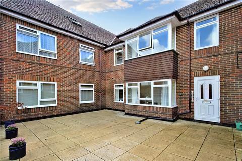 1 bedroom apartment for sale, Market Square, Alton, Hampshire, GU34