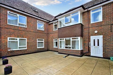 undefined, Market Square, Alton, Hampshire, GU34