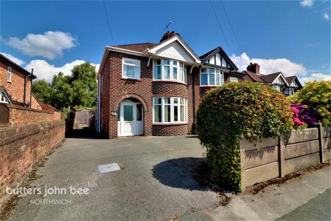 3 bedroom semi-detached house for sale - Queensgate, Northwich