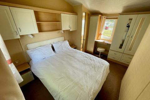 2 bedroom static caravan for sale - Golden Leas Holiday Park