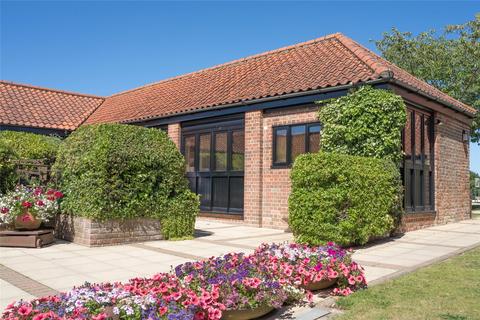 21 bedroom house for sale, Browns Lane, Mautby, Great Yarmouth, Norfolk