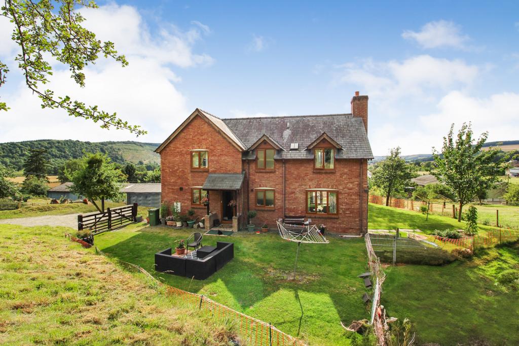 Byton Presteigne LD8 2HS 3 bed property with land for sale £570,000