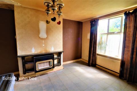 2 bedroom semi-detached house for sale - West Avenue, Northwich