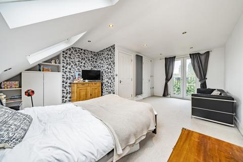 109 Rectory Lane, London, SW17 9PX