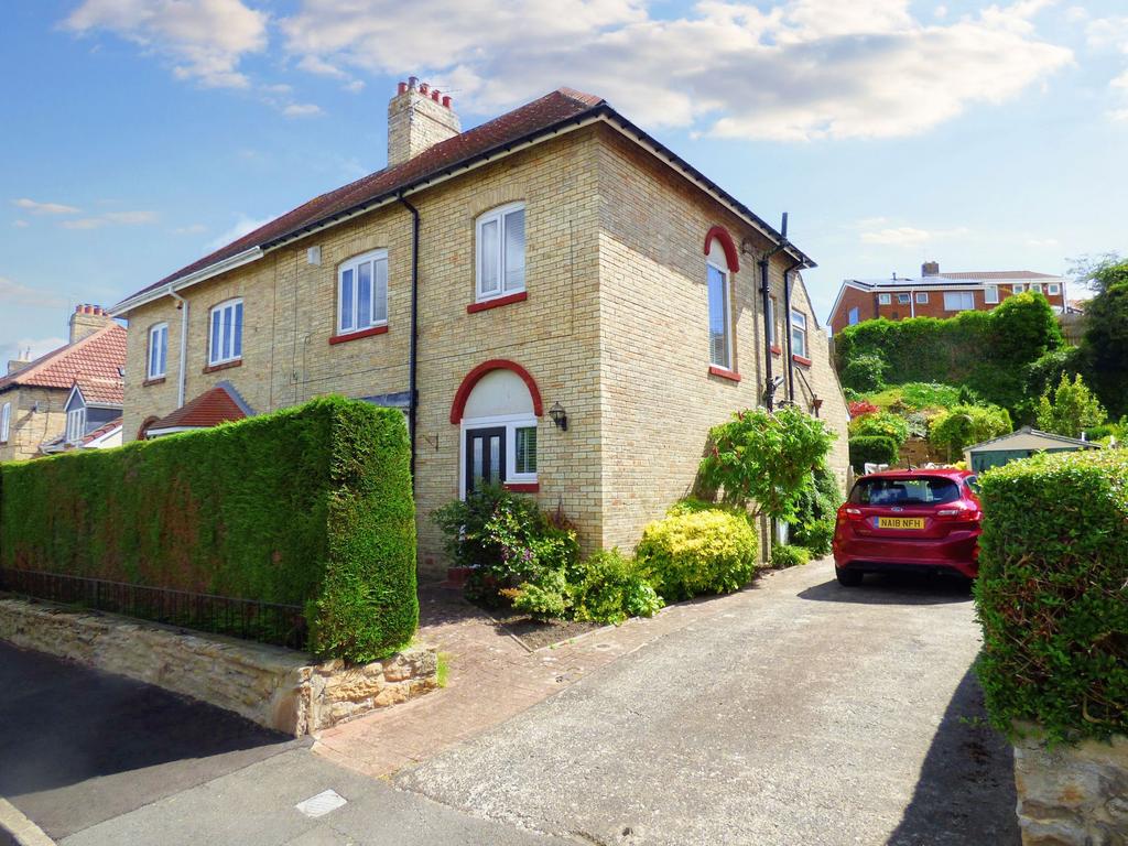 9 Barlow Lane, Blaydon, BlaydononTyne, Tyne and Wear, NE21 6EE 3 bed semidetached house for
