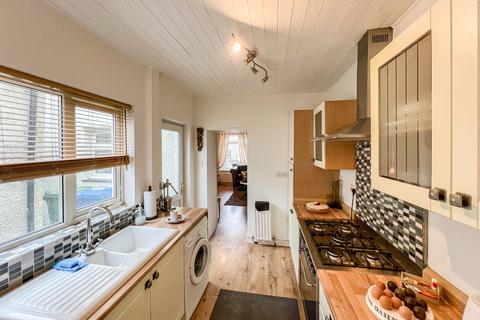 2 bedroom terraced house for sale, Cross Street, Amble, Northumberland, NE65 0EY