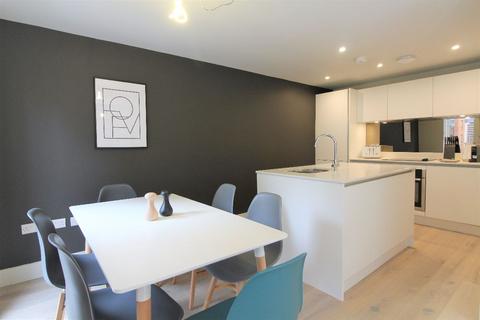 undefined, Ellesmere Street, Manchester