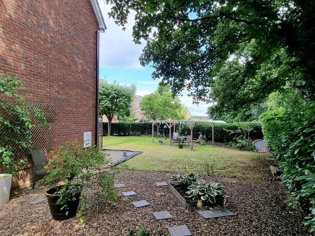 Side garden
