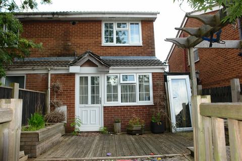 11 Denmark Way, Chadderton, Oldham, OL9 6SD
