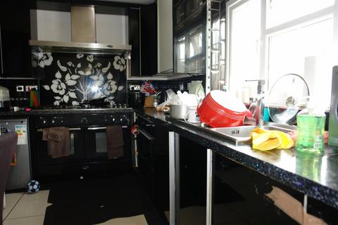11 Denmark Way, Chadderton, Oldham, OL9 6SD