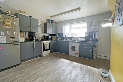 2 bedroom terraced house for sale - Monkton Road, Hartlepool, Durham, TS25 3RB