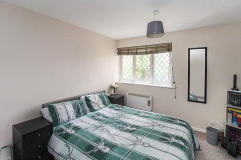 1 bedroom terraced house for sale, Lanercost Road, Crawley, West Sussex. RH11 8YA