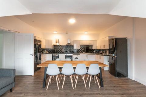 undefined, 0700L Broughton Street, Edinburgh, EH1 3JU