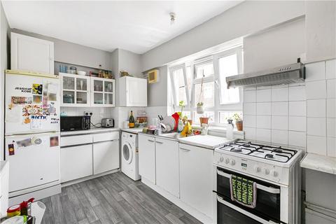 2 bedroom apartment to rent, Deepdene Gardens, London, SW2