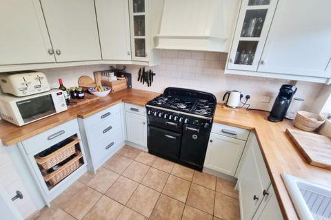 6 Abthorpe Avenue, Northampton, NN2 8NS