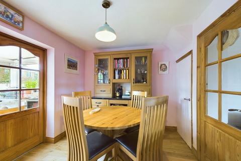 6 Abthorpe Avenue, Northampton, NN2 8NS